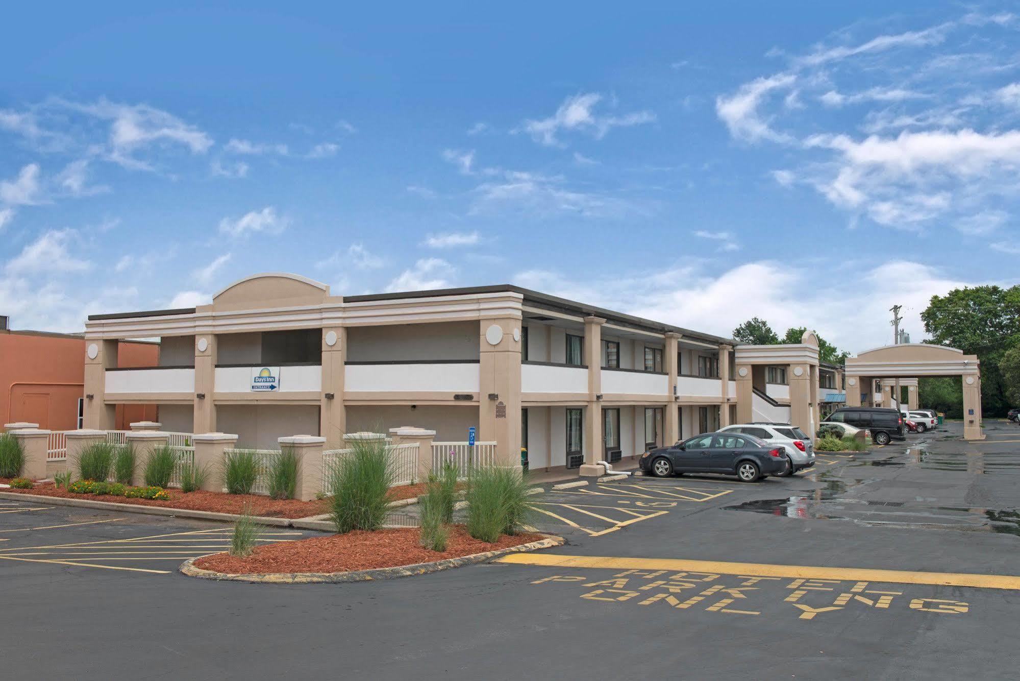 Days Inn By Wyndham St. Louis Lindbergh Boulevard Huntleigh Exterior foto