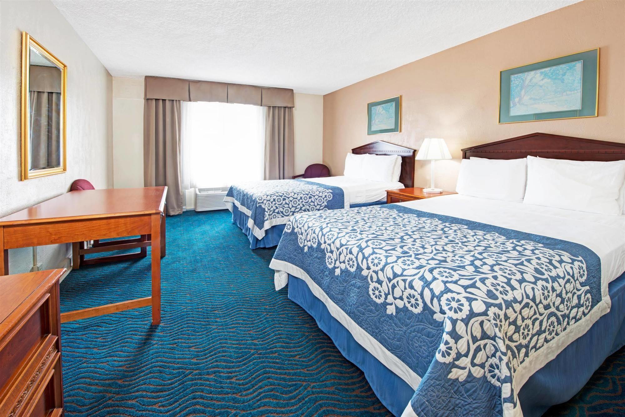 Days Inn By Wyndham St. Louis Lindbergh Boulevard Huntleigh Exterior foto